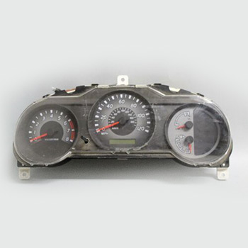 1998-1999 Nissan Frontier  Gauge ClusterInstrument cluster guage speedometer